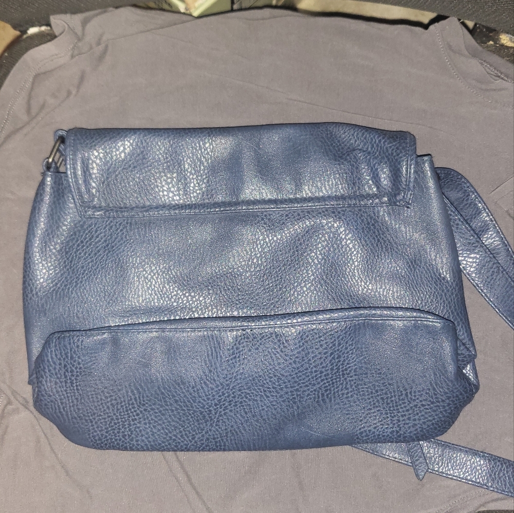 Roxy Purse - Picture 3 of 3